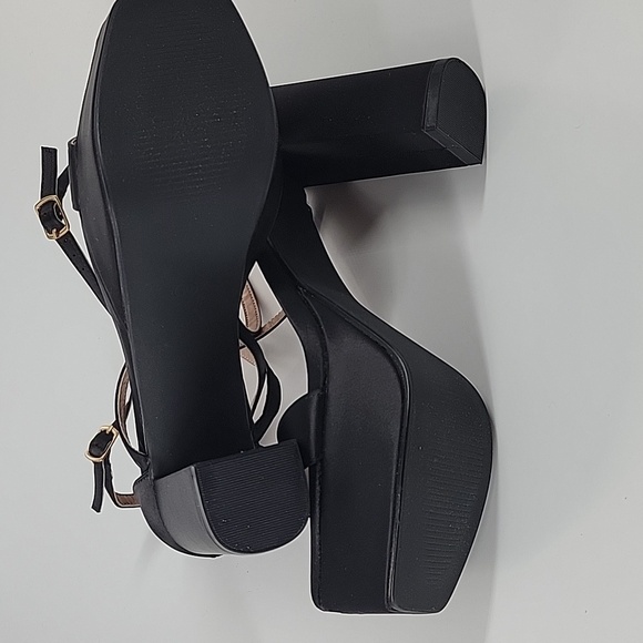 Elegant Black Platform Heels New - Picture 16 of 16
